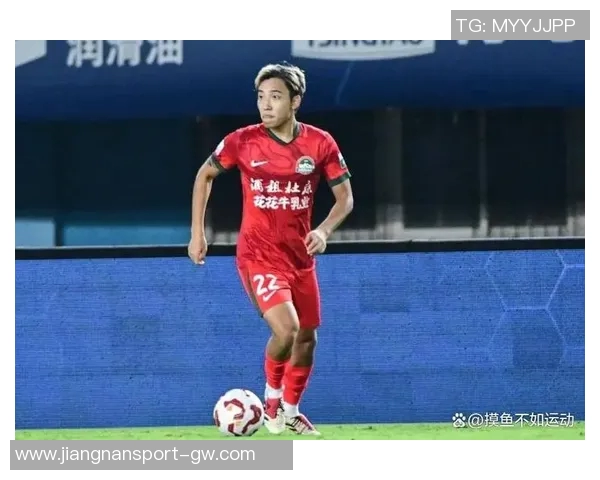 北京国安与河南队洽谈黄锐烽转会并关注英博后卫赵佳楠